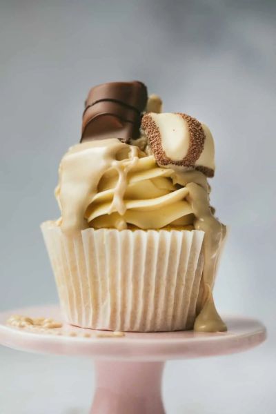 Hazelnut topping - poleva